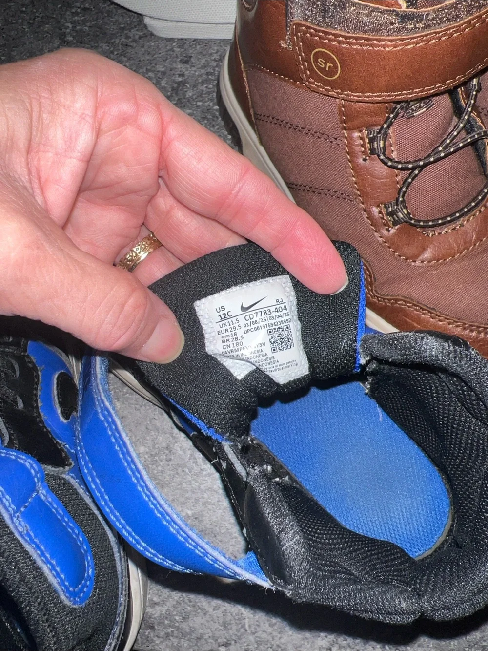 Boys 12 M shoe lot nike stride rite